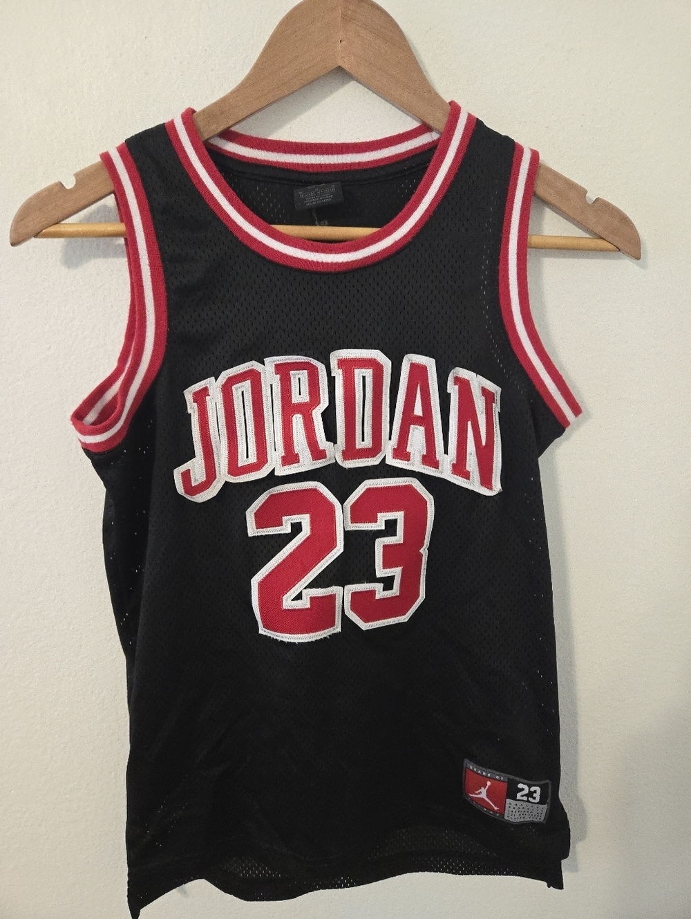 Michael Jordan Black Red Basketball Jersey Chicago Bulls Kids Medium 10-12 NBA